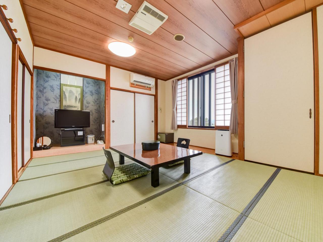 Shichijo Onsen Dome Hotel Kikuchi Exterior photo